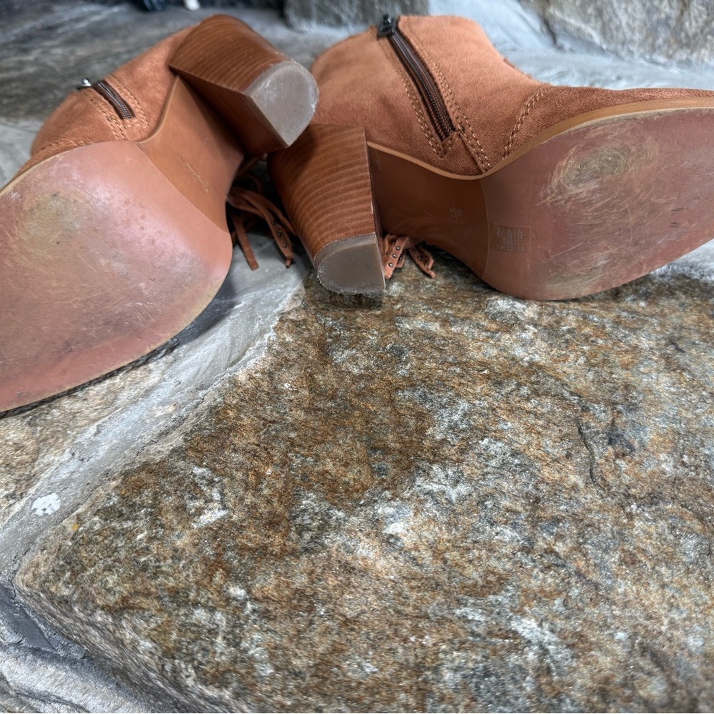 COACH Brown Suede Ankle Boots/Booties Size 7 - Picture 6 of 6